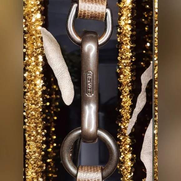 Vintage Coach Metallic Gold Madison Sophia Satchel - Picture 14 of 16